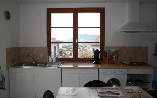 Appartement au calme à Hendaye. Meublé 3 étoiles