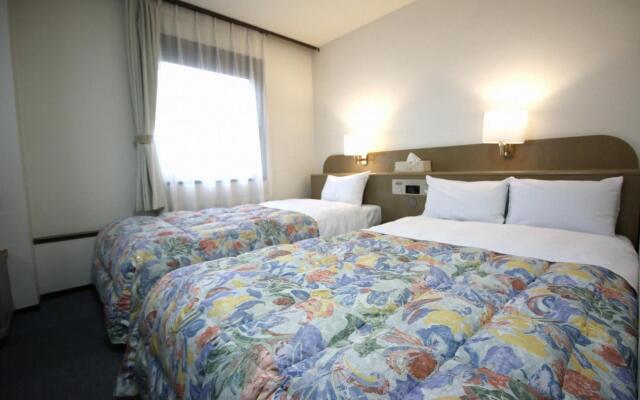 Business Hotel Toyo (Fukushima)