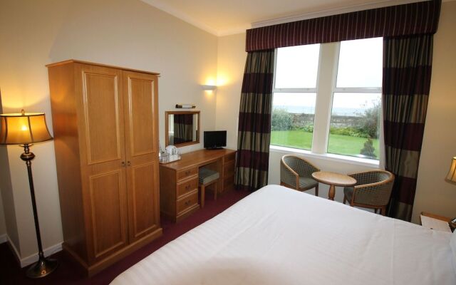 Parkstone Hotel
