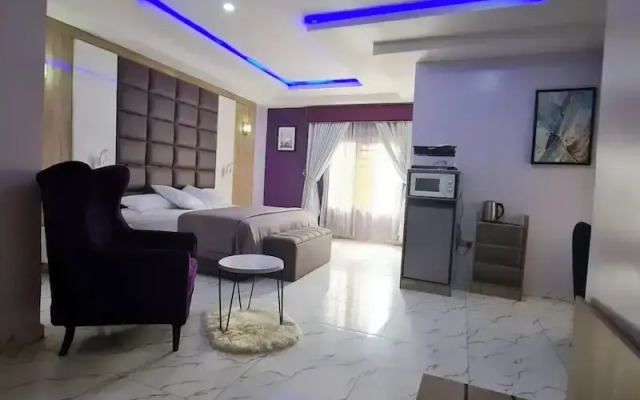 Uphoria Apartments
