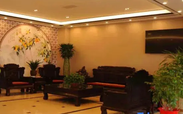 Zaozhuang Yuejia Business Hotel