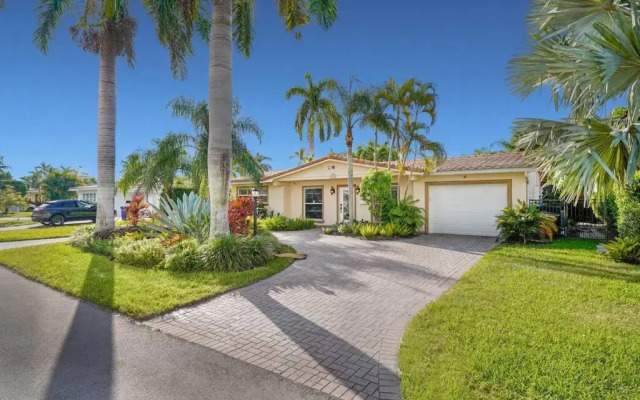 The Cove in Deerfield Beach