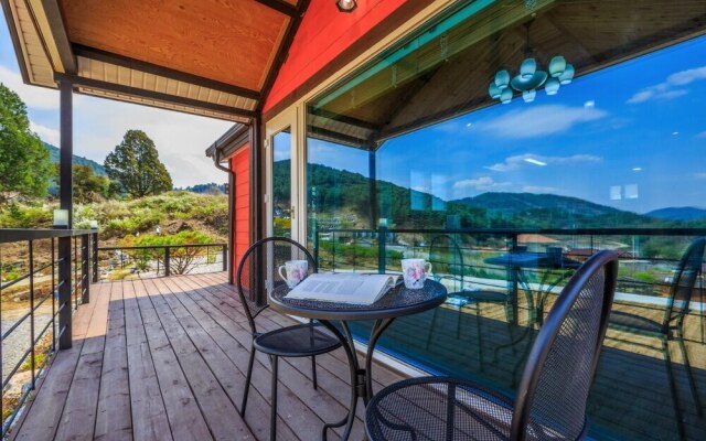 Chukryeong Mt view pension