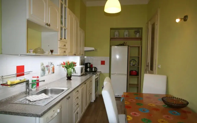 Apartment No. 16A Svahová 14