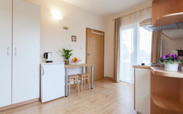 Studio apartment Old Stone: SA1 Sukosan, Zadar riviera