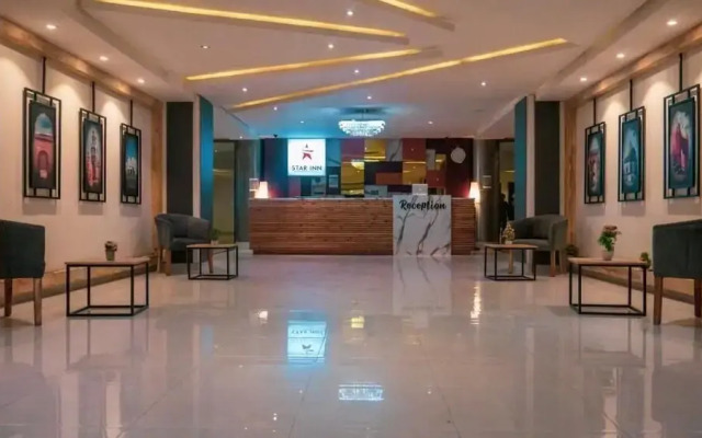 Hotel Star Inn
