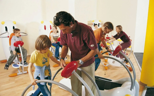 Wellness-Golf-Ski-Familien-Hotel Dilly