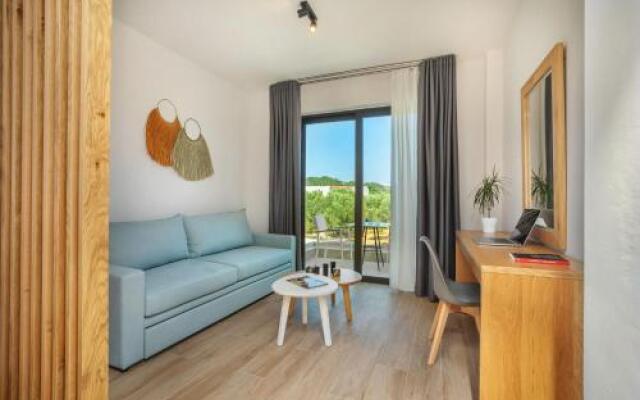 Alex Mare Suites