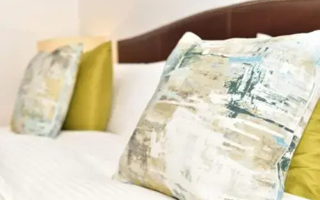 Yallarent Burj Residences Apartment