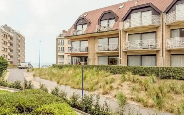 Apartment With Attached Garden