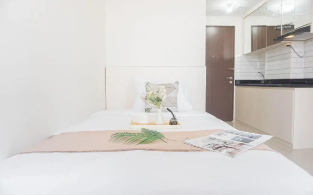 Good Living Studio Room Transpark Cibubur Apartment