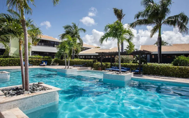 Blue Bay Bungalows - The Garden