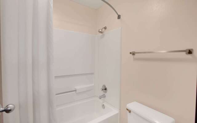 Baymont Inn & Suites by Wyndham Richmond