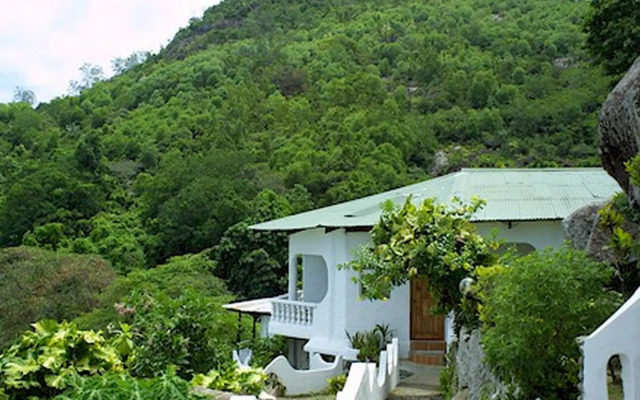 Lazare Picault Hotel