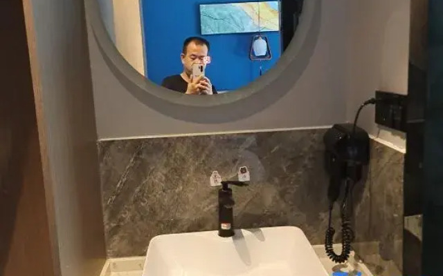 Stars Hotel (Datang Ever Sleeping City Branch)