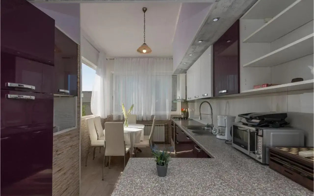 Two-Bedroom Apartment with Sea View in Makarska