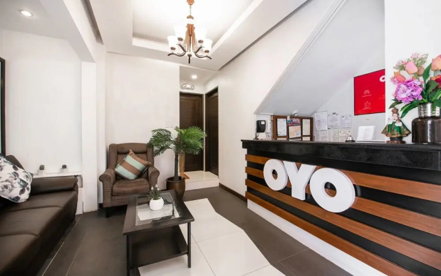 OYO 839 Monte Bianco Boutique Hotel