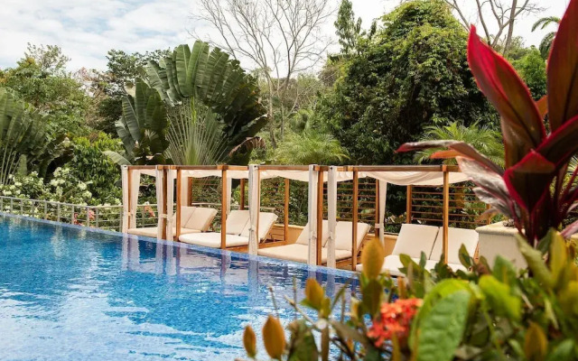 Los Altos Resort
