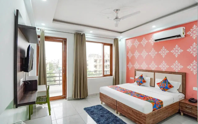 Fabhotel Tanvi Premium