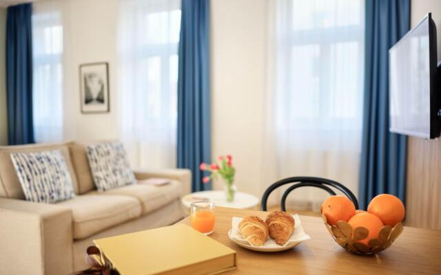 Jimmy's Apartments Dandelion