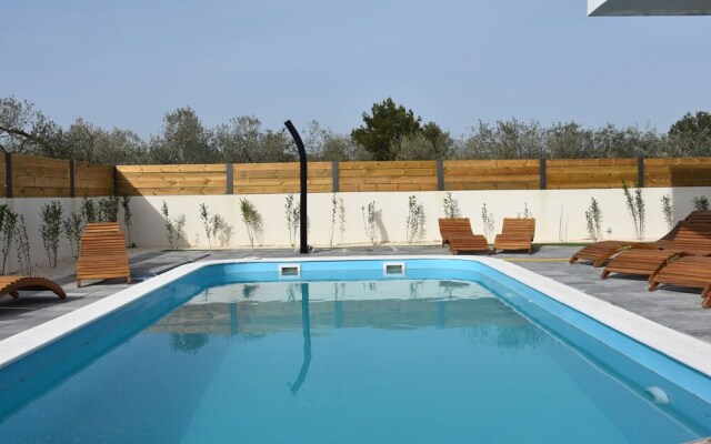 Exotic Villa in Vodice With Swimming Pool