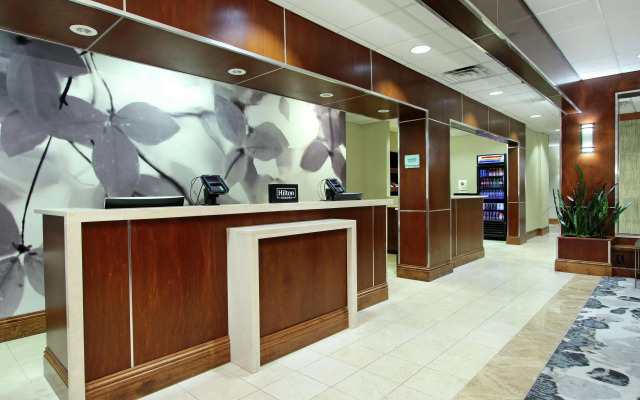 DoubleTree by Hilton Hotel Newark Ohio