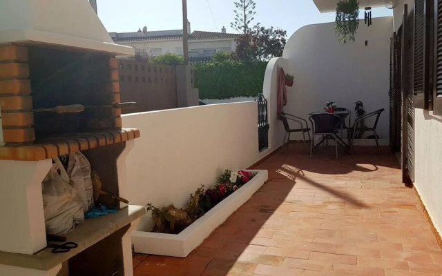Cozy Apartment near the beach