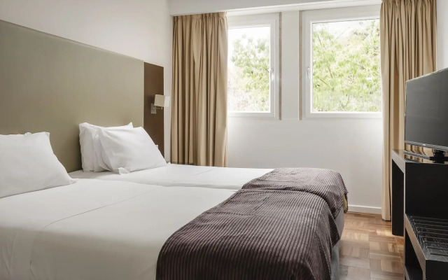 Lisboa Central Park Hotel Suites & Studios