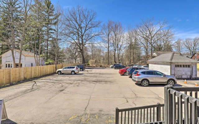 Charming & Walkable Fairport Village Apartment!