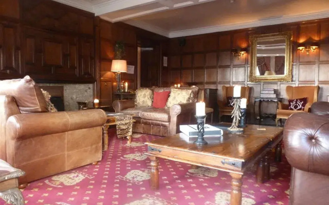 Shieldhill Castle Hotel