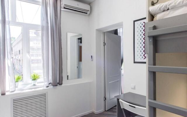 Shukhov Hostel