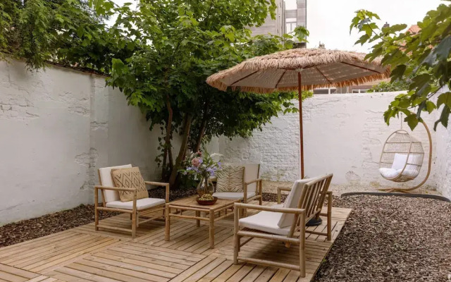 Cosy Bohemian Decorated Apartment With Terrace