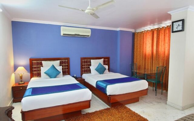 OYO 4452 Hotel Pigeon International