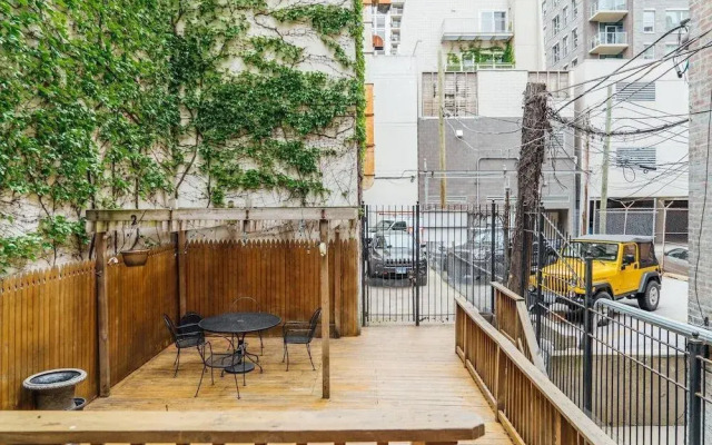 Safe Spacious Mansion Indowntown