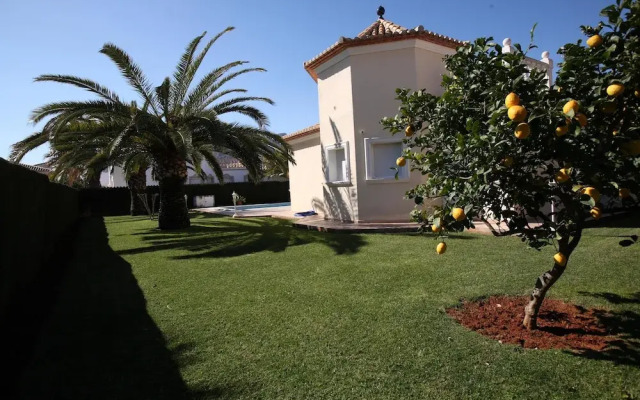025 Villa California