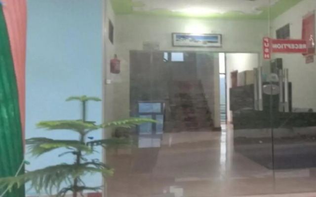 HOTEL PUSPWAN AND RESTAURANT by StayApart