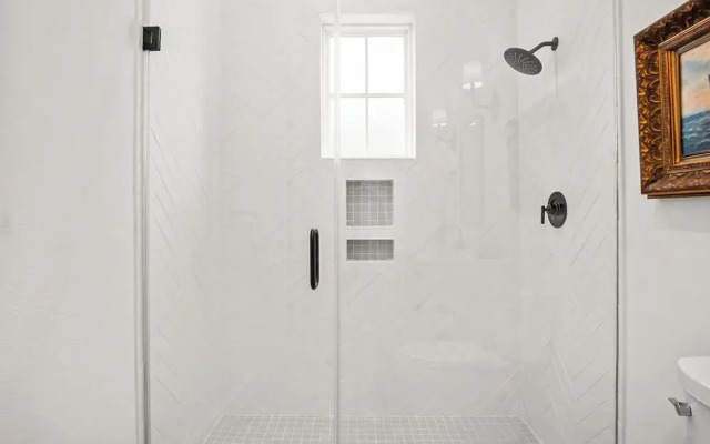 Salty Beaches 226 BAR