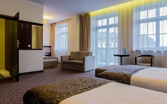 Zamek Gniew - Hotel Rycerski