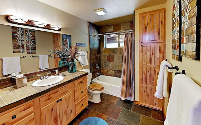 14550 Truckee - 4 Br Home