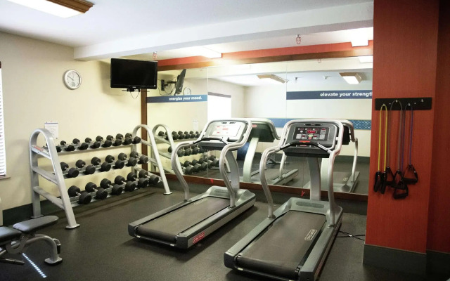 Hampton Inn & Suites Fresno