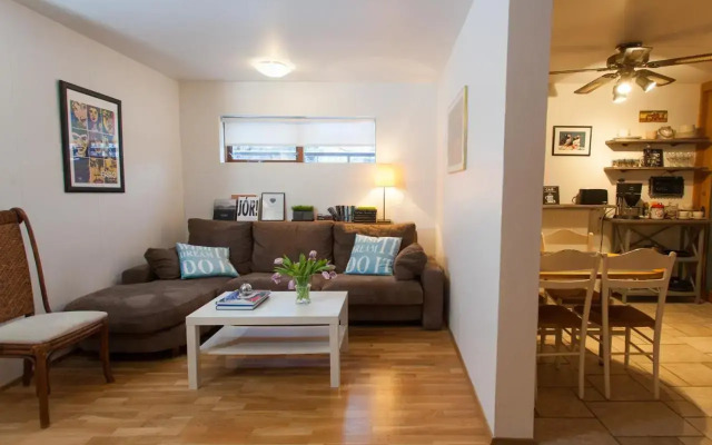 SKOLO Apartment