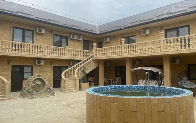 Отель Лаки Термал