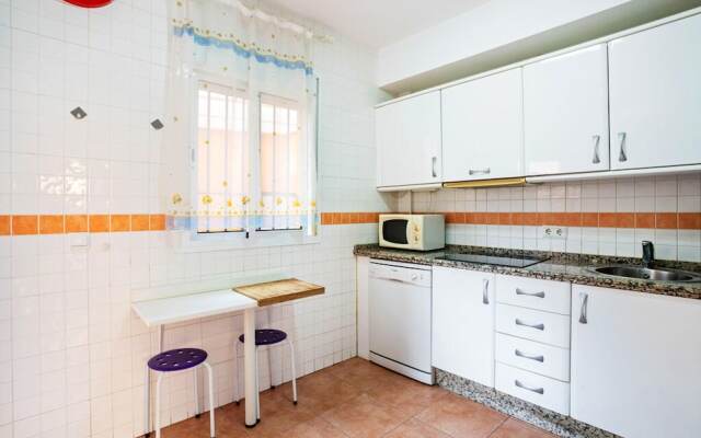 House With 3 Bedrooms in Lepe, With Pool Access, Furnished Garden and