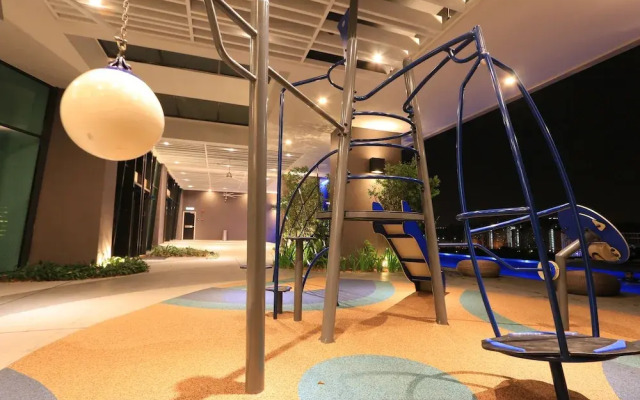 Pine Cone @ Vivo Mid Valley