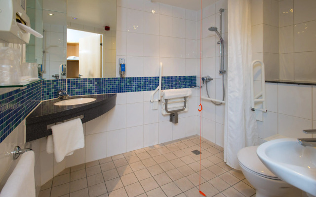 Holiday Inn Express Cambridge by IHG