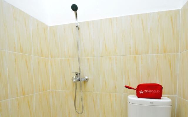 ZEN Rooms Kemang G17 Syariah