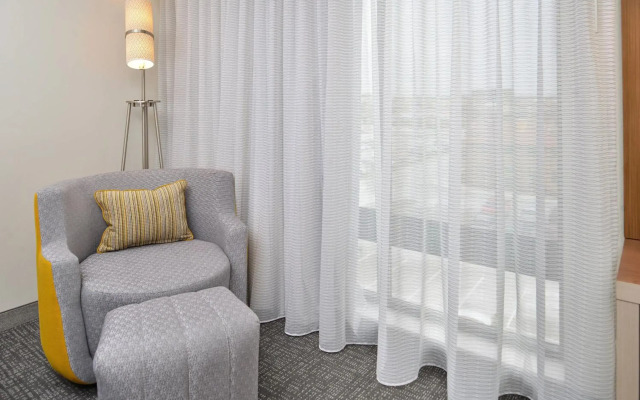 Courtyard by Marriott Kansas City Olathe