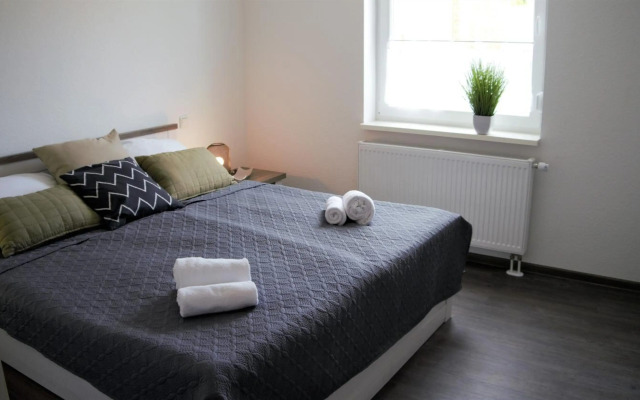 TraumFewo Sonnenschein mit Whirlpool-Badewanne und 2 Bädern