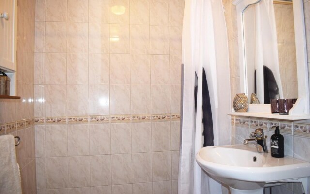 Beautiful Home in Gislaved With 4 Bedrooms and Wifi