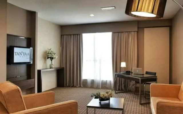 Primera Residences & Business Suites